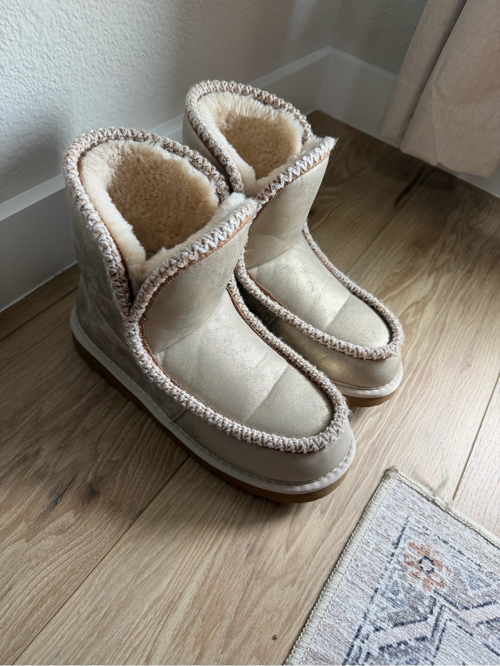 Cozy Cream Shearling-Lined Slip-On Women's Boots